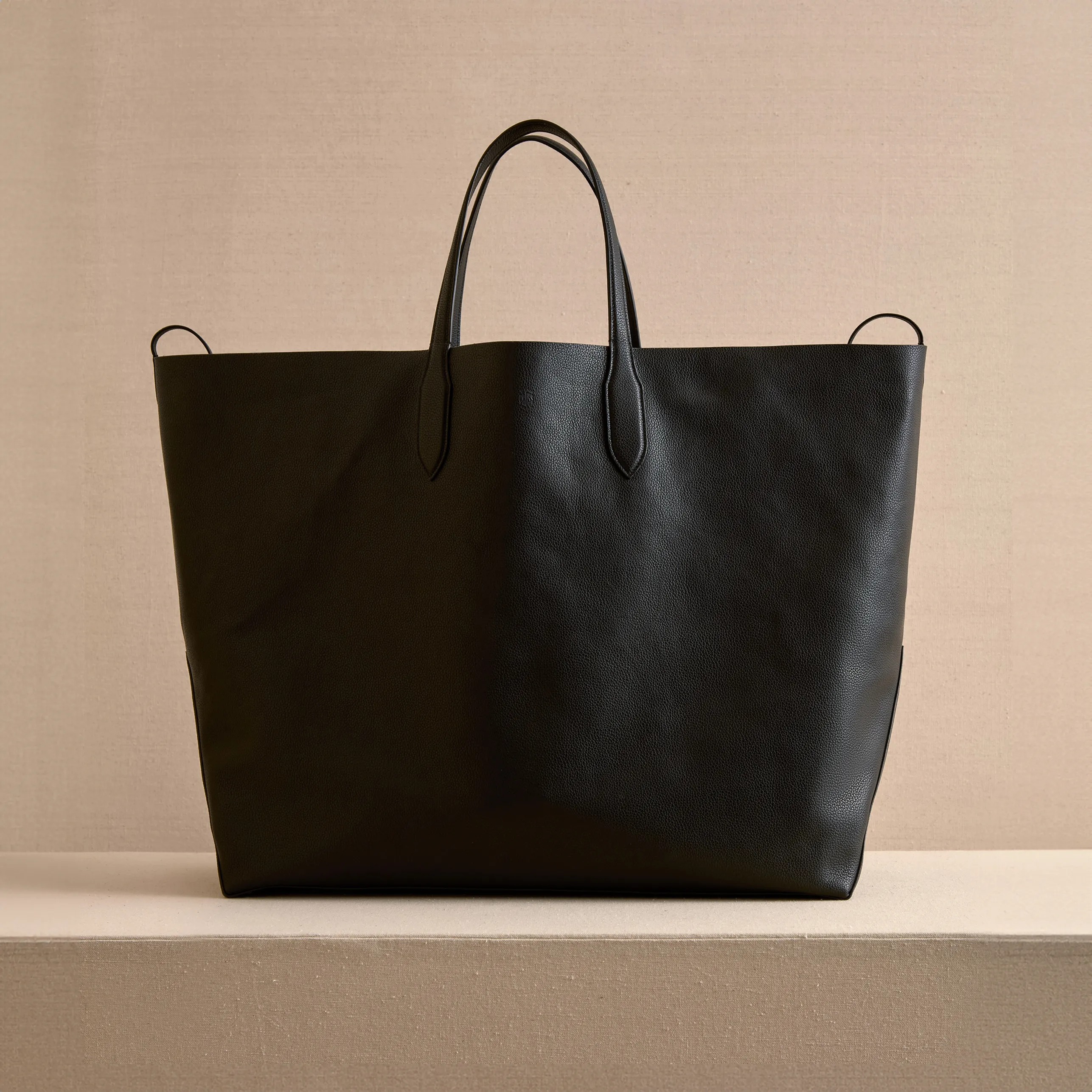Eleanor 55 in Black