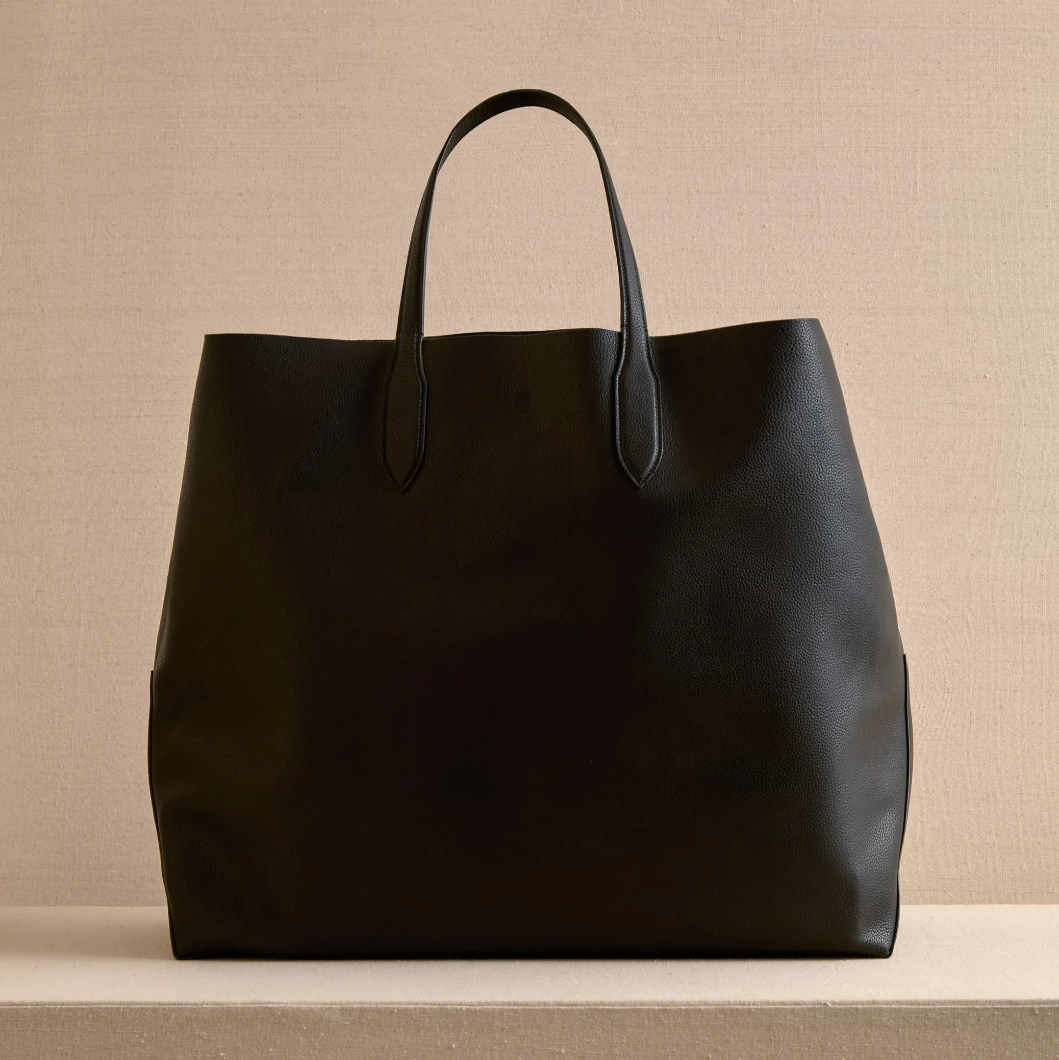 Eleanor 55 in Black